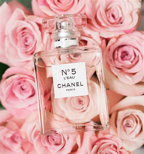 l eau chanel n5|Chanel no 5 l'eau sample.